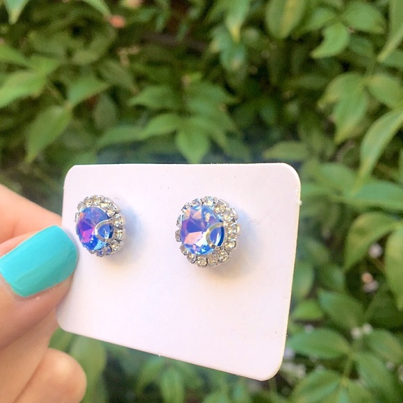 Periwinkle + Silver Rivoli Crystal Halo Earrings - Picture 5 of 9